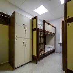 Ostriv Hostel сейф в номере