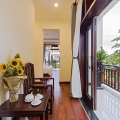 Отель Green Hill Villa Хойан балкон