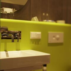 Отель Arthotel Blaue Gans ванная