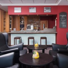 Отель Wyndham Köln Германия, Кёльн - 3 отзыва об отеле, цены и фото номеров - забронировать отель Wyndham Köln онлайн гостиничный бар