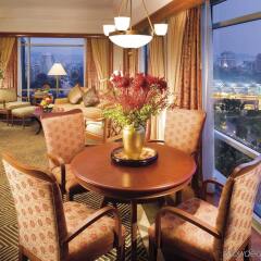 Отель Mandarin Oriental Kuala Lumpur балкон