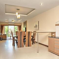 Отель Whispering Palms Suite в номере