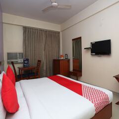 OYO 645 Hotel Tourist Deluxe удобства в номере