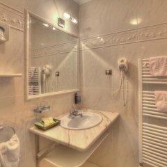Hotel Rose Валь-ди-Вицце ванная фото 2