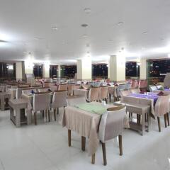 Grand Corner Boutique Hotel питание