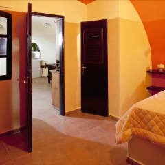 Отель Lava Suites and Lounge комната для гостей