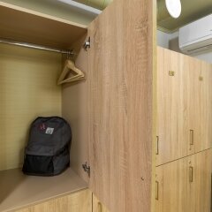 Мини-Отель Drop Inn сейф в номере