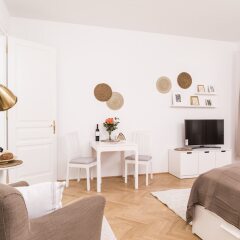 Отель Heart of Ottakring by Welcome2Vienna Вена комната для гостей фото 5