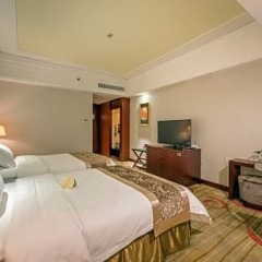 Pasonda Hotel - Foshan сейф в номере