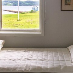 Отель 4 Star Holiday Home in Ljungskile Швеция, Юнгшиле - отзывы, цены и фото номеров - забронировать отель 4 Star Holiday Home in Ljungskile онлайн комната для гостей фото 4
