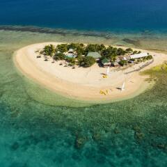 Отель South Sea Island пляж