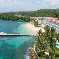 Отель Couples Tower Isle All Inclusive пляж фото 2