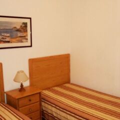 Отель Parque Mourabel, Oasis Village, Pe do Lago Португалия, Пешао - 1 отзыв об отеле, цены и фото номеров - забронировать отель Parque Mourabel, Oasis Village, Pe do Lago онлайн удобства в номере