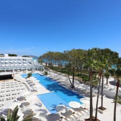Отель Iberostar Playa de Muro Испания, Плайя-де-Муро - отзывы, цены и фото номеров - забронировать отель Iberostar Playa de Muro онлайн бассейн фото 3