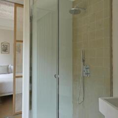 Отель The Moods Catedral Hostal Boutique Испания, Барселона - отзывы, цены и фото номеров - забронировать отель The Moods Catedral Hostal Boutique онлайн ванная