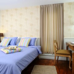 Отель Sabai Sathorn Serviced Apartment Таиланд, Бангкок - отзывы, цены и фото номеров - забронировать отель Sabai Sathorn Serviced Apartment онлайн комната для гостей фото 5