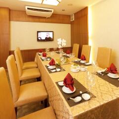 Liberty Hotel Saigon Parkview питание