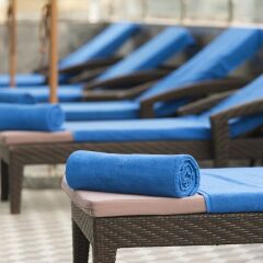 Отель Golden Tulip Al Thanyah бассейн фото 2