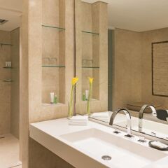 Le Meridien Dubai Hotel & Conference Centre ванная фото 3