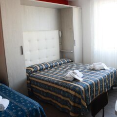 Hotel Vergilius Риччоне комната для гостей фото 3