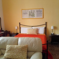Casa Mariella in Naples, Italy from 79$, photos, reviews - zenhotels.com guestroom