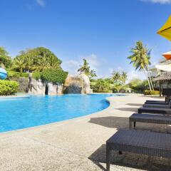 Отель Sheraton Laguna Guam Resort бассейн фото 2