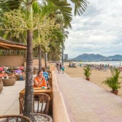 Barcelona Hotel Nha Trang пляж фото 2