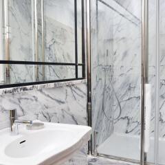 Brown's Boutique Hotel ванная
