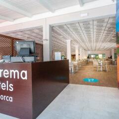 Отель Carema Club Resort парковка
