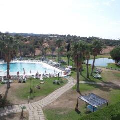 Отель Yellow Alvor Garden - All Inclusive бассейн