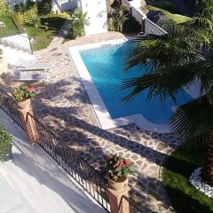 Отель Boutique X Pueblo Benalmadena бассейн