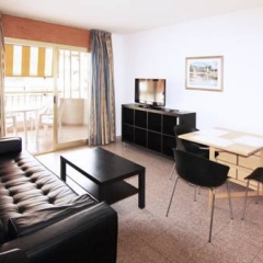 Отель Apartamentos Indasol Испания, Салоу - отзывы, цены и фото номеров - забронировать отель Apartamentos Indasol онлайн комната для гостей