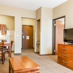 Comfort Inn North/Polaris in Columbus, United States of America from 152$, photos, reviews - zenhotels.com guestroom