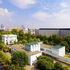 Отель Sheraton Berlin Grand Hotel Esplanade Германия, Берлин - 6 отзывов об отеле, цены и фото номеров - забронировать отель Sheraton Berlin Grand Hotel Esplanade онлайн пляж