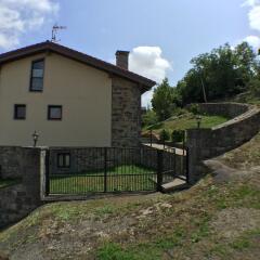 Отель Casa Rural La Llosina Онис вид на фасад