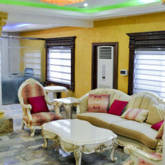Отель Caledonian Suites фото 4