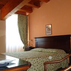 Hotel Archimede Ortigia Сиракуза комната для гостей фото 5