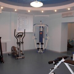 Central Hotel фитнесс-зал