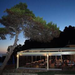 Glyfada Beach Hotel