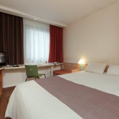 Отель ibis Nürnberg City am Plärrer Германия, Нюрнберг - отзывы, цены и фото номеров - забронировать отель ibis Nürnberg City am Plärrer онлайн комната для гостей фото 3