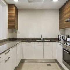 Отель Bespoke Residences - Bay Square в номере