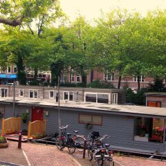 Отель Phildutch Houseboat Amsterdam Bed and Breakfast