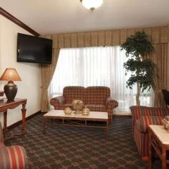 Отель Meadowlands River Inn интерьер отеля
