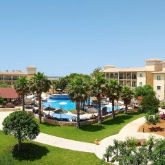 Отель CM Mallorca Palace - Only Adults бассейн фото 3