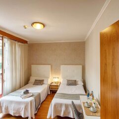 Hostal Zahara in Ferrol, Spain from 53$, photos, reviews - zenhotels.com guestroom