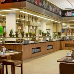 Отель Ramada Hotel & Conference Center München Messe Германия, Мюнхен - отзывы, цены и фото номеров - забронировать отель Ramada Hotel & Conference Center München Messe онлайн питание фото 2