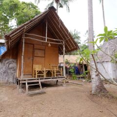 Отель Ozone Beach Hut Ланта