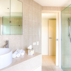 Отель The Waterford on Main Beach ванная