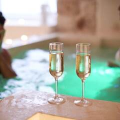 Отель Iulius Suite & spa Конверсано бассейн
