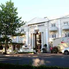 Отель Petro House Hotel Вьетнам, Вунгтау - отзывы, цены и фото номеров - забронировать отель Petro House Hotel онлайн парковка